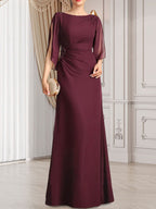 Vestido de corte recto/columna, largo hasta el suelo, de gasa, para la madre de la novia, con plisados ​​y cuentas.