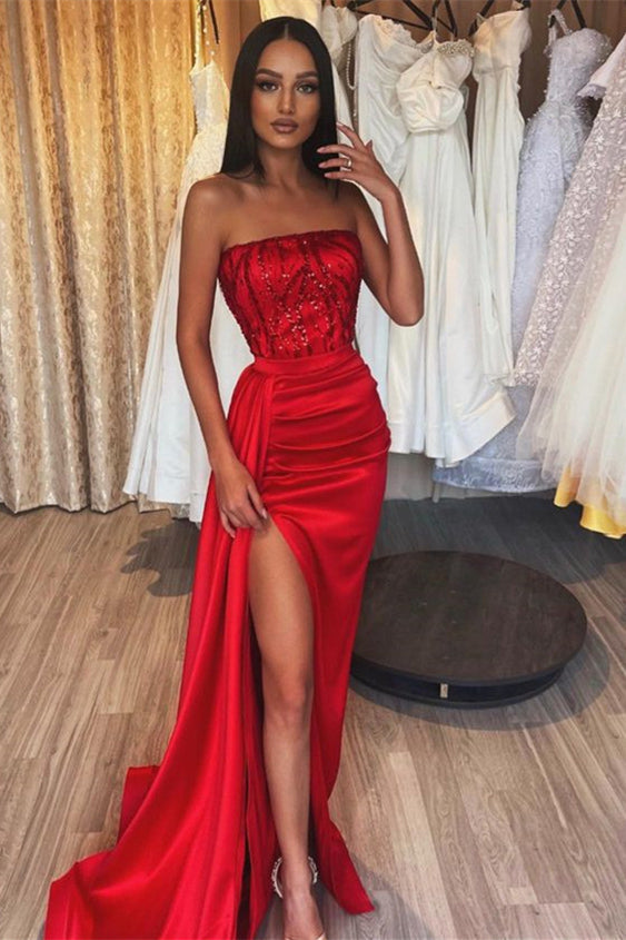 Robe de bal longue sirène rouge sans bretelles en satin avec fente haute