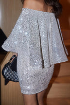 Robe courte style cape à épaules dénudées Season of Sparkle 