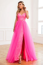 Robe de bal fuchsia deux pièces à fines bretelles et fente sur le devant