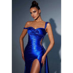 Robe de soirée longue fourreau en satin pailleté à découpes en cœur