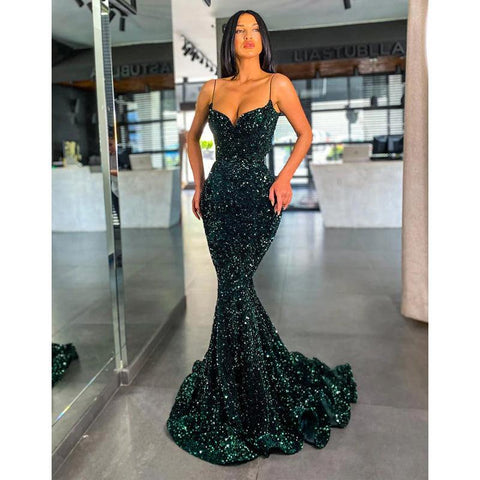 Robe de bal longue sirène à bretelles spaghetti et paillettes 