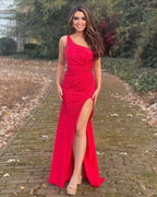Vestido de fiesta de sirena de un solo hombro con cuentas y abertura