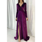 Vestido de noche largo y sencillo de terciopelo con escote en V y mangas largas, sexy y atractivo. 