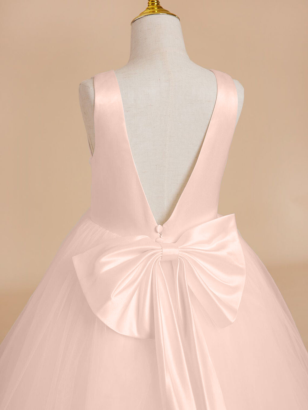 Vestido clásico blanco de corte A sin mangas para niña de las flores, de satén y tul 