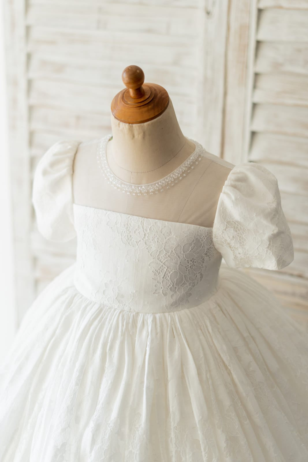 Vestido de niña de las flores de la Primera Comunión de encaje hasta la rodilla 
