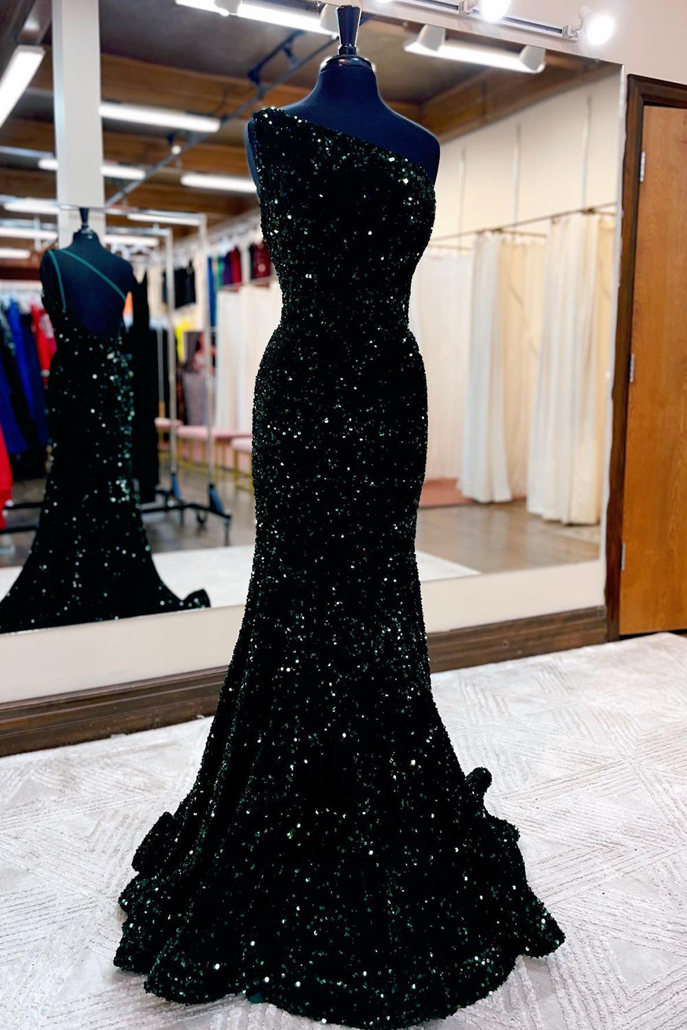 Green Sequins Mermaid Long Prom Dress