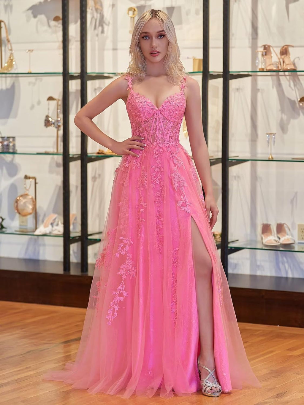 Robe de bal en tulle ornée d'appliqués de dentelle pour femme 2025, bretelles spaghetti, robe de soirée formelle avec fente 
