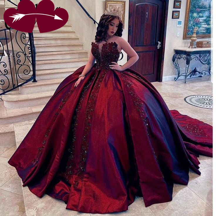 Precioso vestido de quinceañera de corte A, corte princesa, con apliques color burdeos y cuentas (Y7680)
