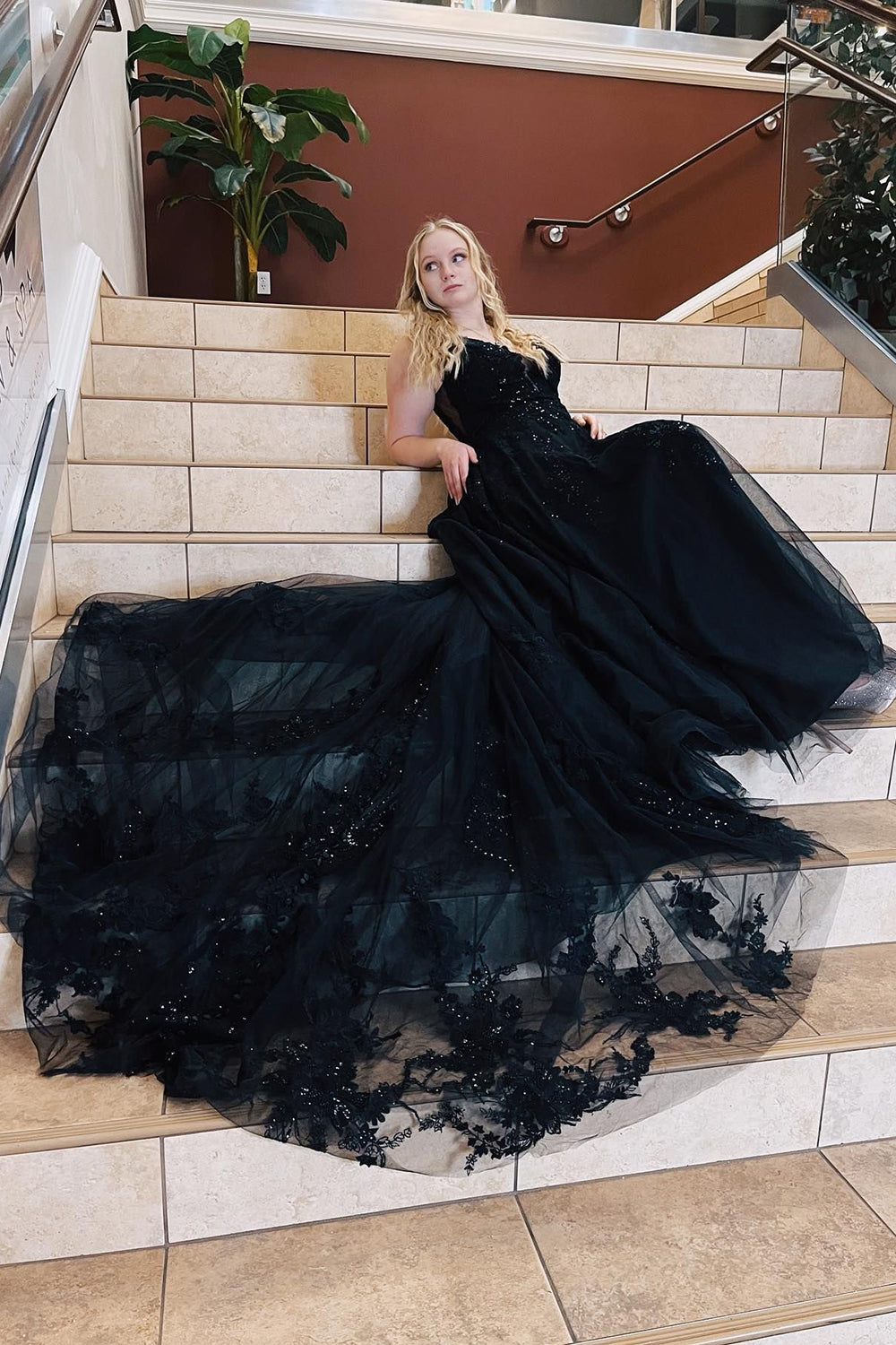 Spaghetti Straps A-Line Prom Dress With Appliques