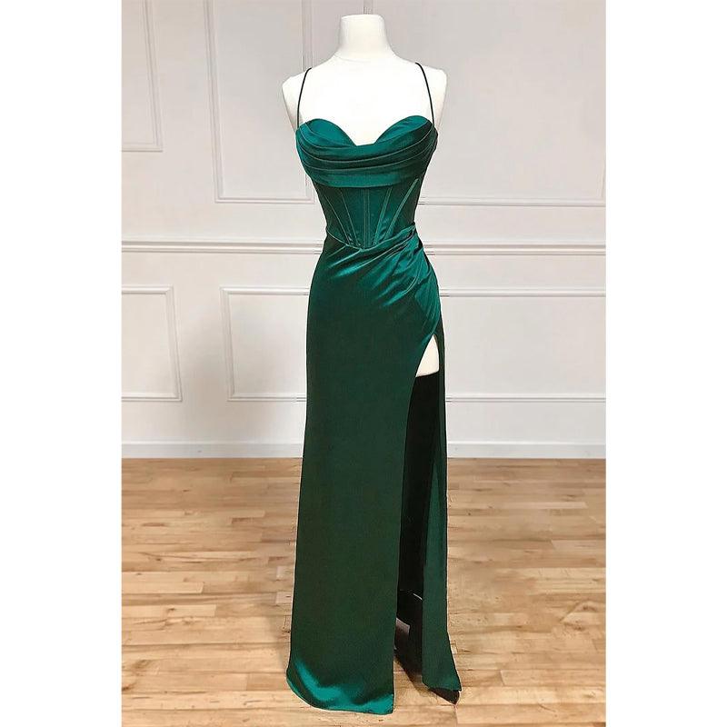 Robe de bal longue à bretelles spaghetti et plis fendus 
