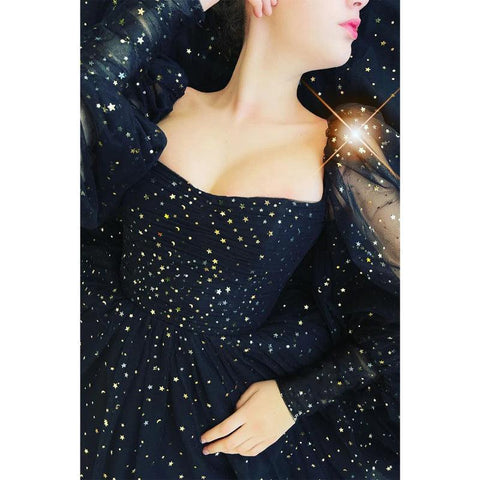 Robe de soirée noire à manches longues et paillettes 