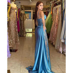 Robe de bal longue fourreau en satin à paillettes et dentelle froncée 