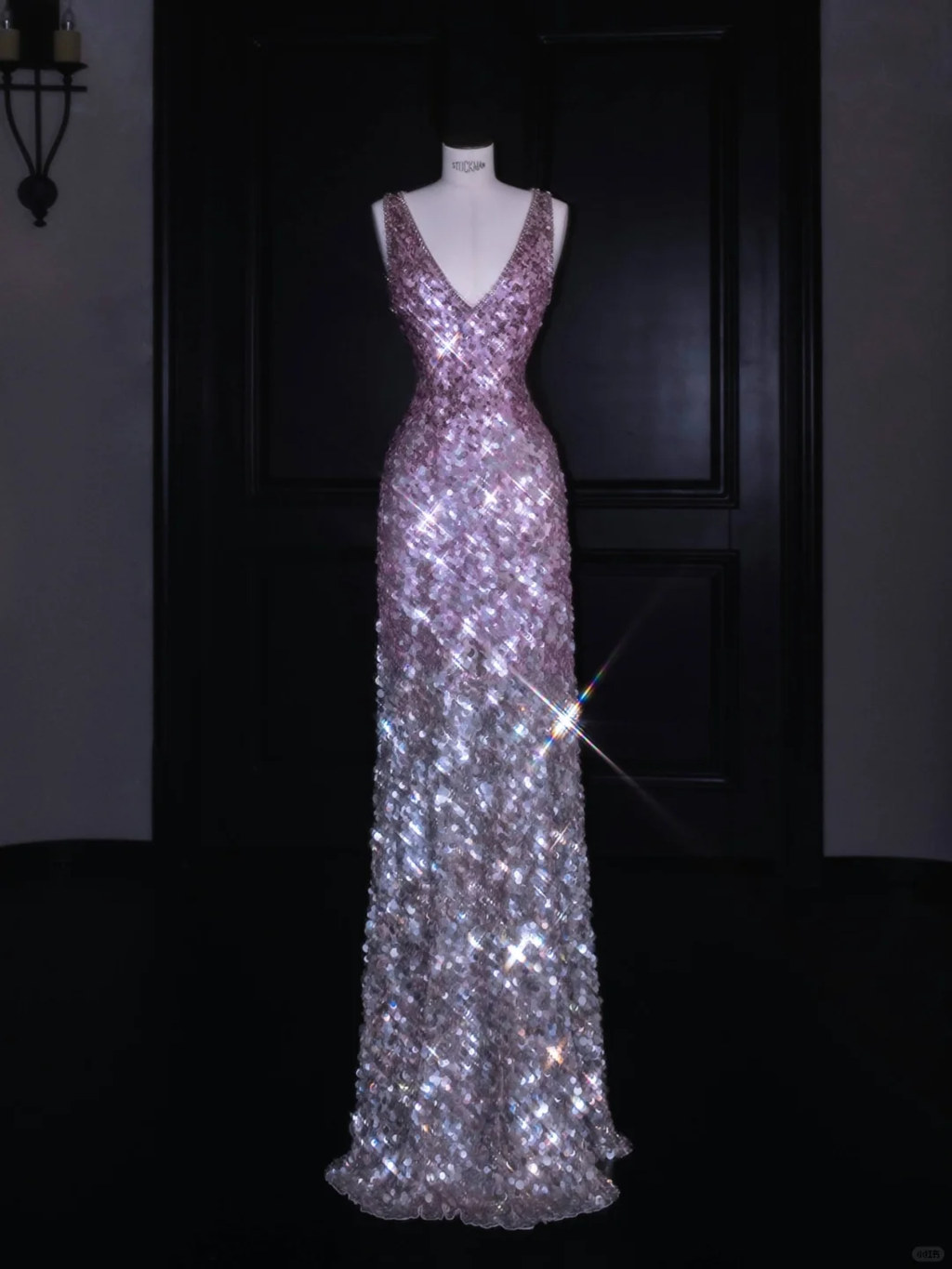 Magnifique robe de bal longue rose à sequins et col en V Y8688