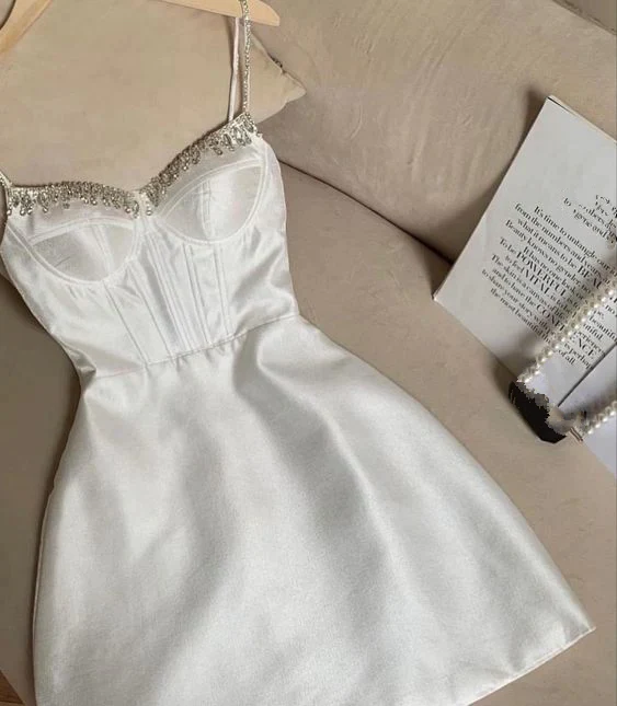 Robe de soirée blanche courte Y4431
