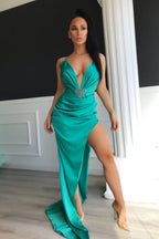 Robe de soirée sirène longue et sexy en satin à col V et fente