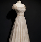 Robe de bal longue en tulle pailleté, ornée de sequins et de perles carrées (Y7585)
