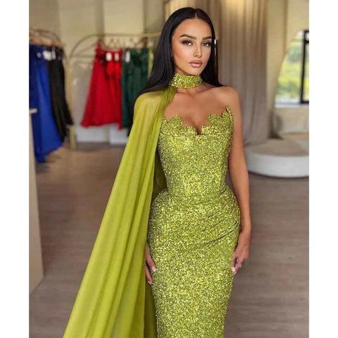 Robe de soirée longue et scintillante à paillettes, coupe fourreau/colonne 