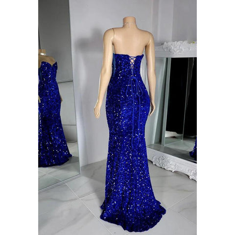 Robe de soirée charmante à col en V, sans manches, à paillettes et à lacets