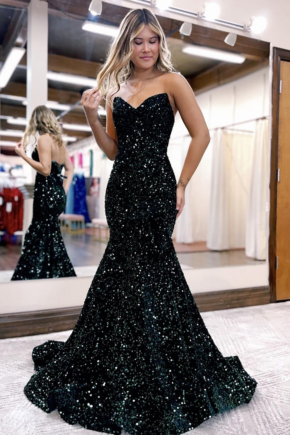 Robe de bal longue sirène à sequins scintillants, décolleté cœur royal