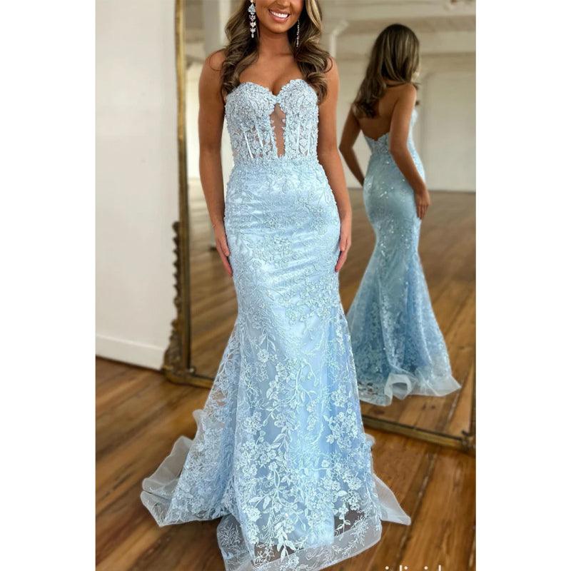 Vestido de noche para fiesta de graduación con apliques de encaje y corte trompeta sin tirantes y escote corazón 