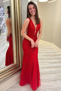 Vestido de noche largo de sirena con escote en V profundo y apliques de encaje rojo, modelo Y369