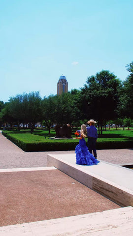 Robe de bal longue sirène en satin bleu royal et tulle Y349