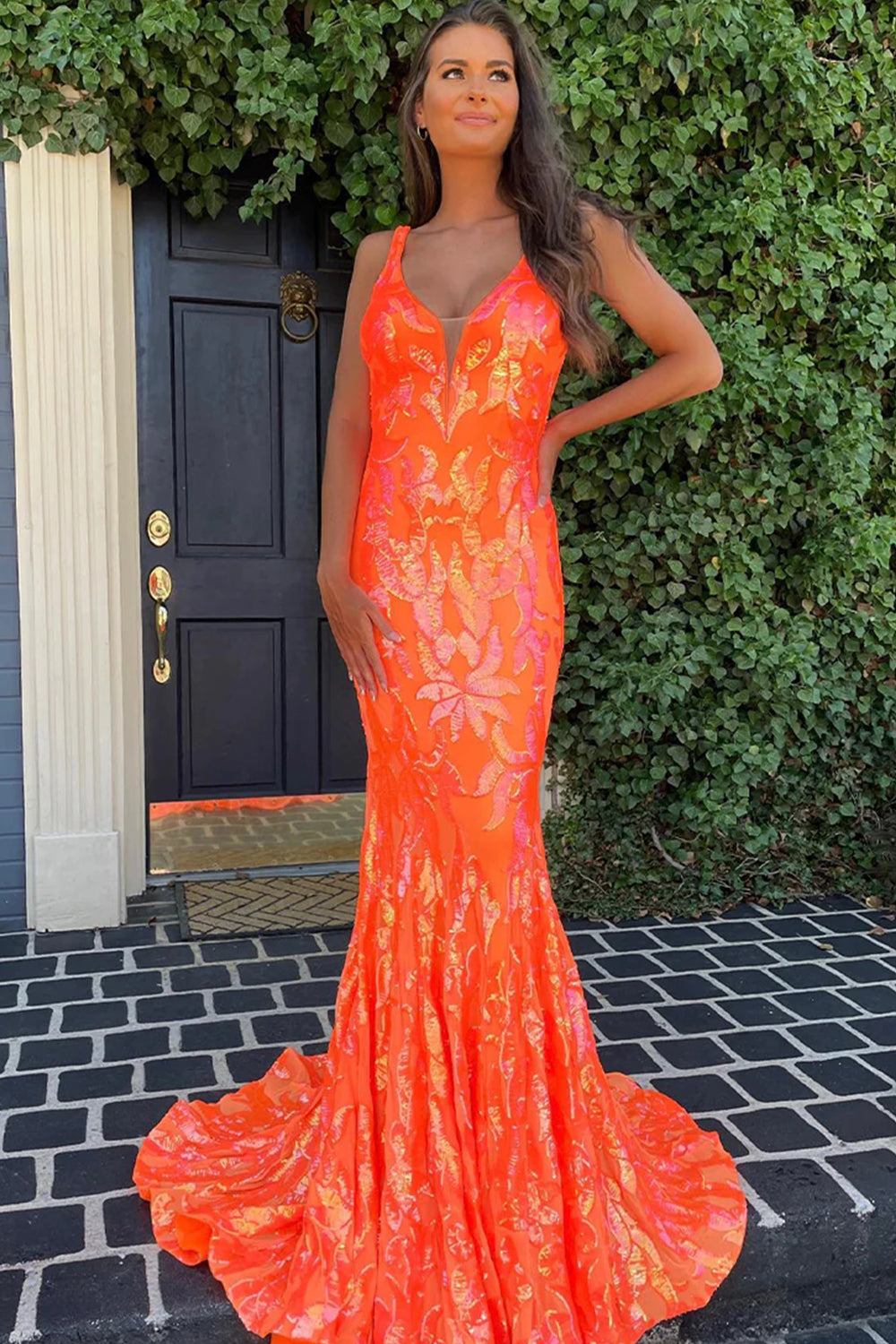 Sparkly Sequin V-Neck Mermaid Long Prom Dress