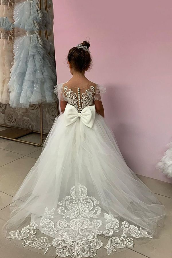 Robe de demoiselle d'honneur en tulle de princesse avec nœud papillon