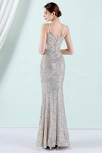 Robe de bal fourreau à sequins avec fente