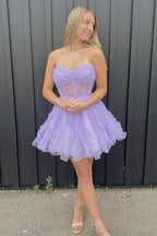 Robe de bal tendance en tulle fuchsia à bustier cœur et coupe trapèze