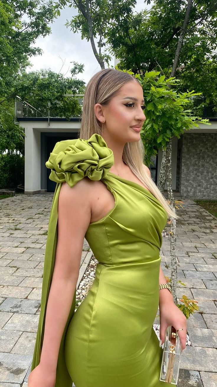 Vestido largo de fiesta sexy estilo tubo, color verde oliva, con un solo hombro, modelo Y8009