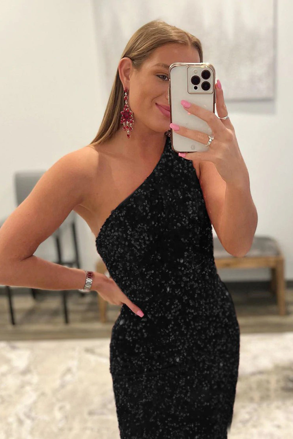 Robe de bal sirène asymétrique à sequins noirs à une épaule