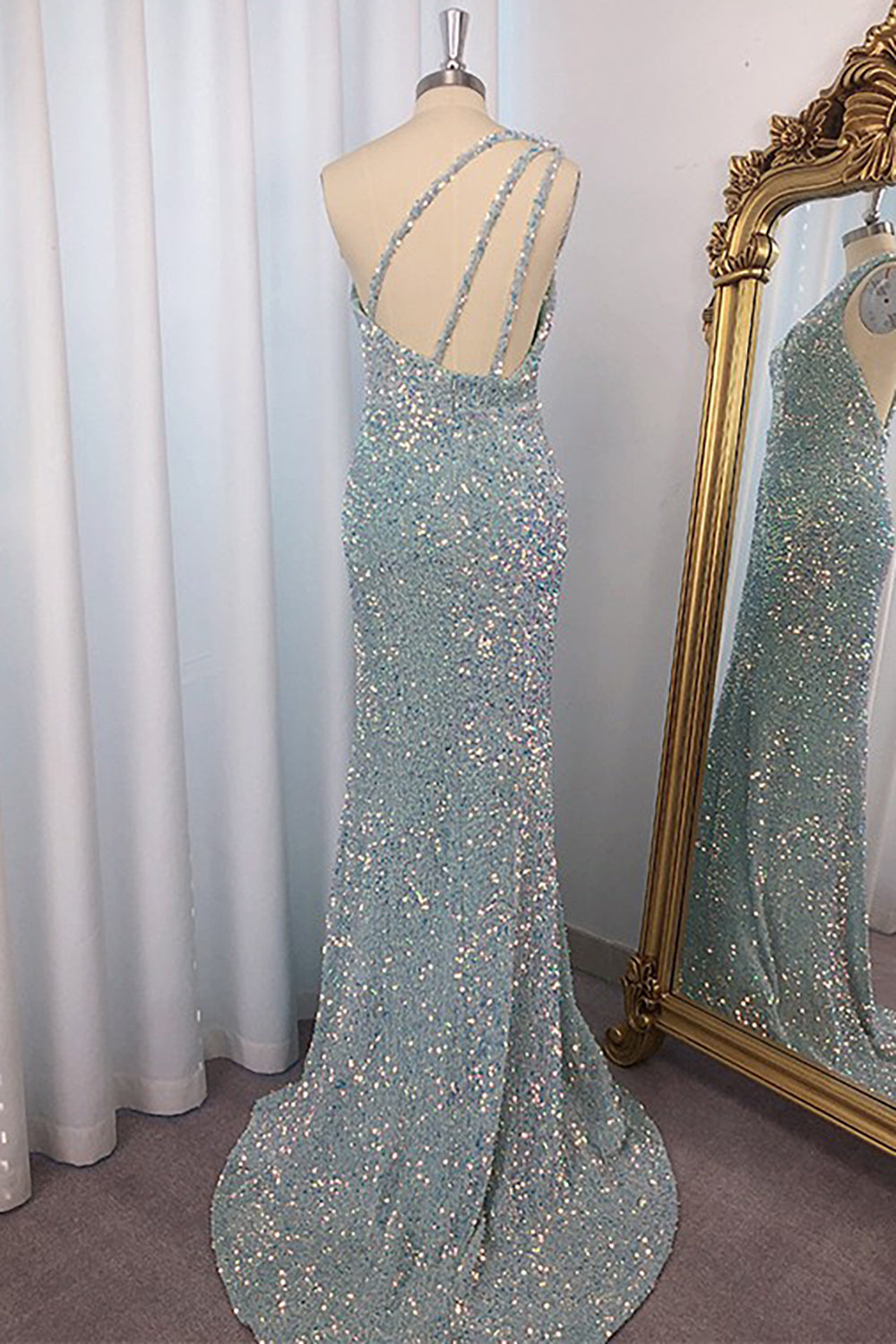 Robe de bal sirène à sequins asymétrique