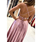 Robe de soirée fourreau/colonne à bretelles en satin plissé sans manches