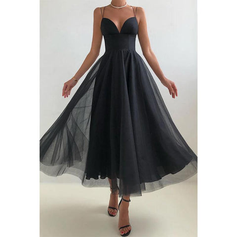 Robe de soirée simple à bretelles spaghetti et col en V 