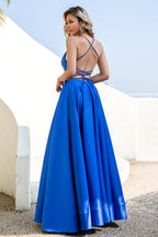 Robe de bal dos nu en satin bleu royal