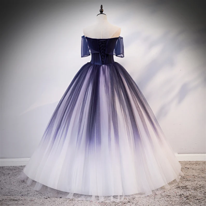 Vestido de quinceañera, vestido de baile, encaje floral con cuentas degradadas Y1935