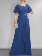 Robe de mariée asymétrique en mousseline de soie, coupe trapèze, longueur au sol, ornée de plis, de perles et de sequins, idéale pour la mère de la mariée.