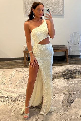Robe de bal fourreau asymétrique à sequins avec appliques 3D