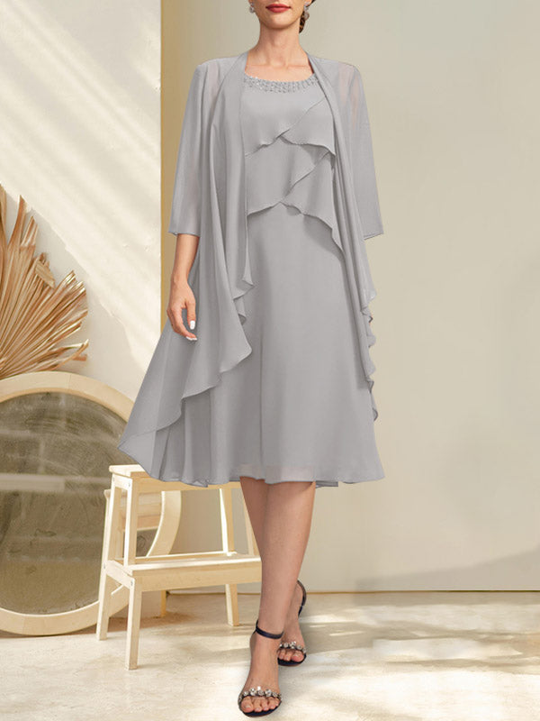 Robe de mère de la mariée en mousseline de soie, coupe trapèze, longueur genou, ornée de perles
