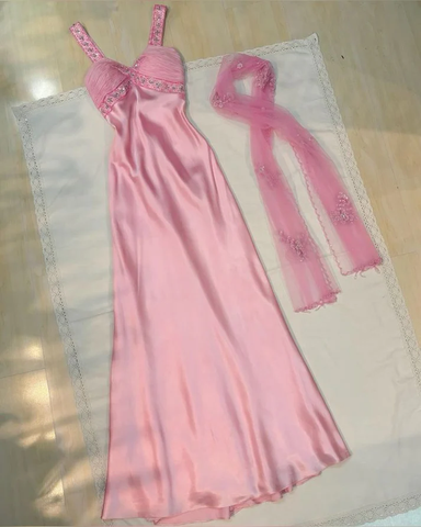 Vestido de noche de satén rosa con tirantes, corte en A, modelo Y8070