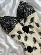 Robe de bal sirène longue en mousseline ivoire, dentelle et perles Y8305