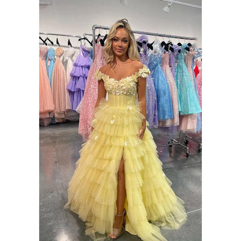 Glamorous & Dramatic Off-Shoulder Sleeveless A-line Tulle Formal Party Prom Dress