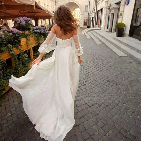 Robe de mariée bohème sur mesure en mousseline et dentelle, style vintage, fendue sur le côté, robe de mariée sexy pour la plage, mariage pas cher