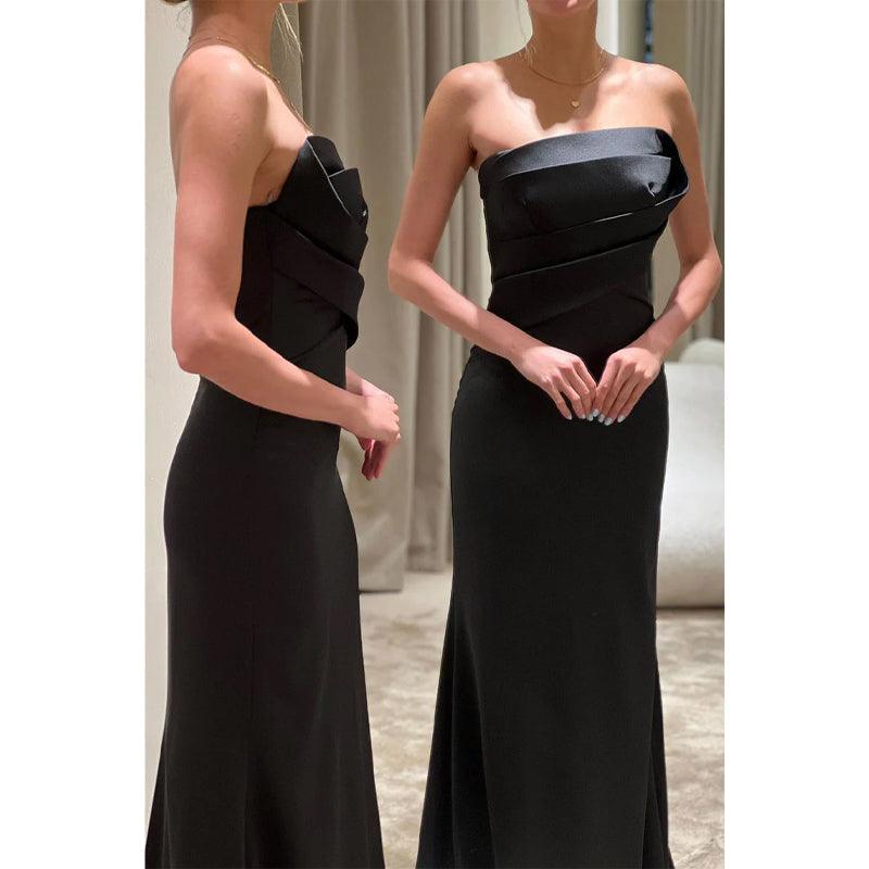 Vestido de noche formal largo de satén plisado sin tirantes y corte tubo/columna 