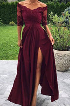Robe de bal longue bordeaux en dentelle à manches courtes et fente