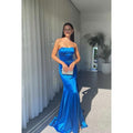 Robe de soirée longue fourreau bleu roi sans bretelles à lacets
