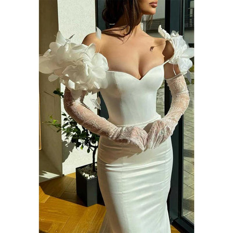 Robe de soirée trompette à manches longues et fleurs 