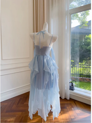 Robe de soirée simple bleue à fines bretelles en mousseline Y8581